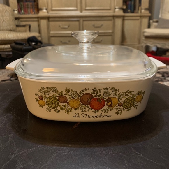 Vtg Corning Ware Le Marjaine 2 QT With Lid - Picture 2 of 12